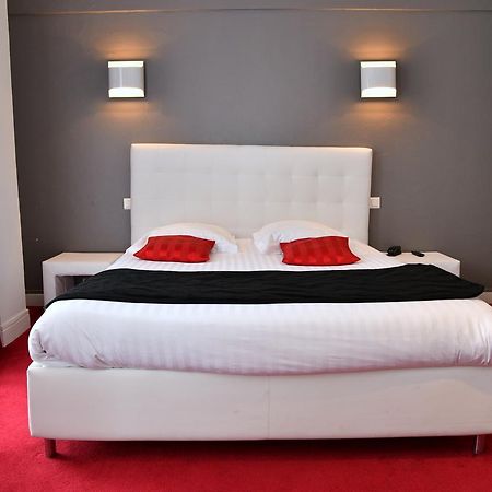 Hotel Le Square 오리야크 외부 사진