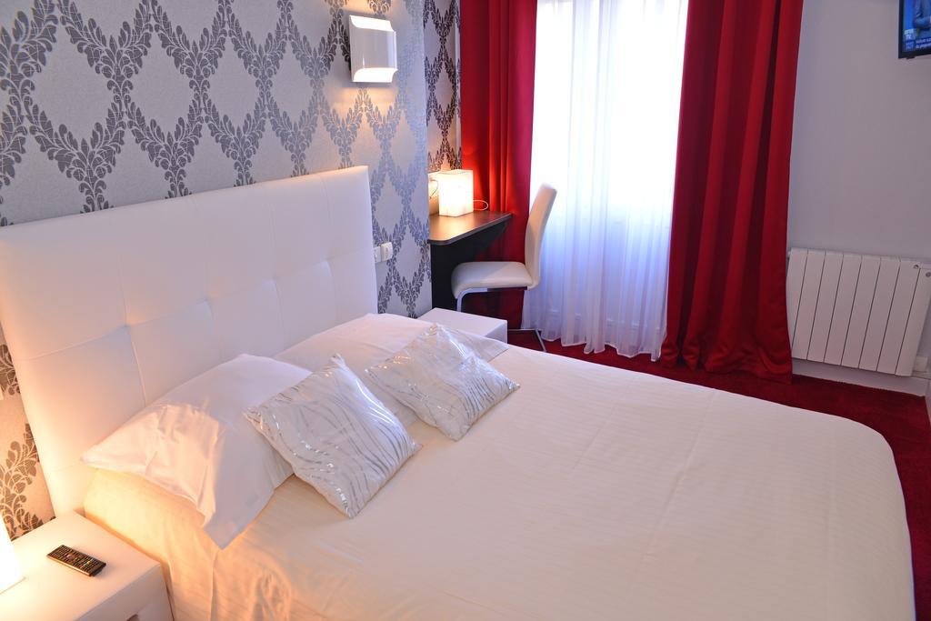 Hotel Le Square 오리야크 외부 사진