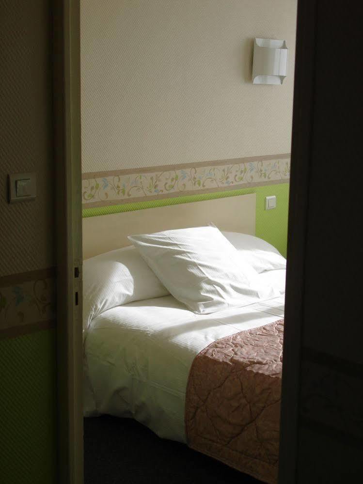 Hotel Le Square 오리야크 외부 사진