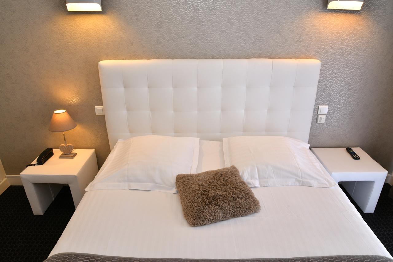 Hotel Le Square 오리야크 외부 사진